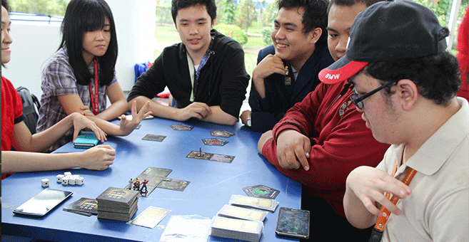 Menjaring Kawan-Kawan Pembuat Game Menjaring Kawan-Kawan Pembuat Game