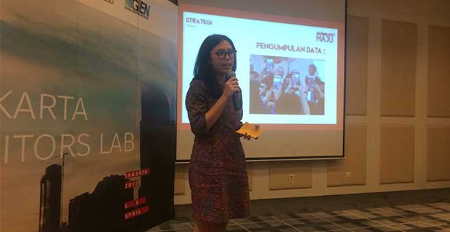 mahasiswa UMN mempresentasikan prototipeny dalam Jakarta Editors Lab 2017