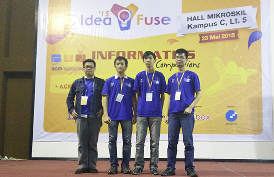 Febrian Wilson, Edwin Handoko, dan Charles Anderson Lim, 3 mahasiswa Teknik Informatika UMN berhasil mendapatkan tiket ACM ICPC 2015 ke Asia Pasifik pada (26/5/2015) lalu.