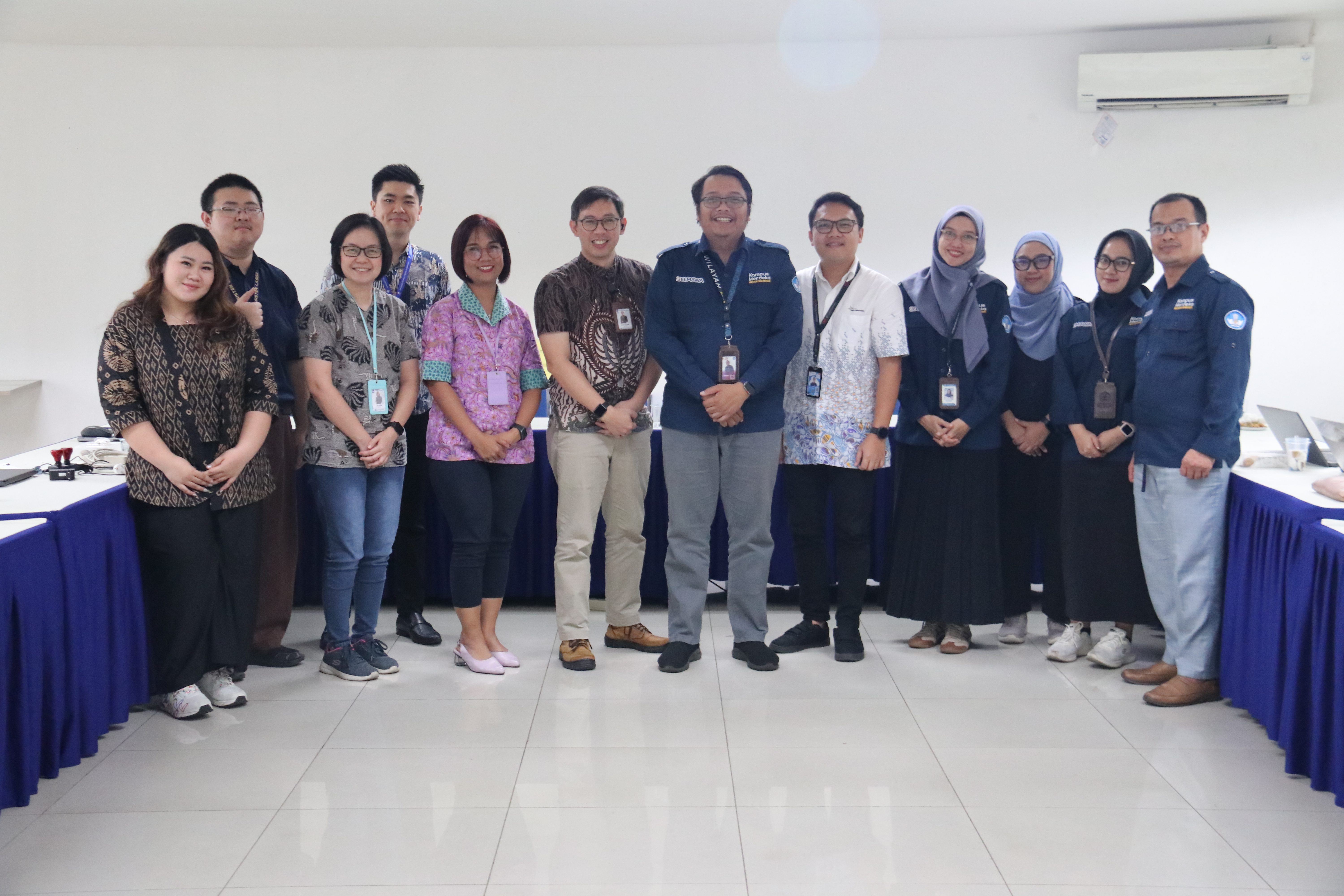 Closing of UMN Humanitarian Project Independent MBKM Training with DQLab-DTS TSA KOMINFO-LLDIKTI III